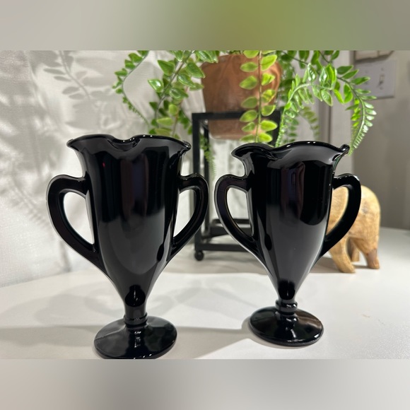 Vintage L.E. Smith Black Amethyst Loving Cup Trophy Vases - Picture 3 of 6